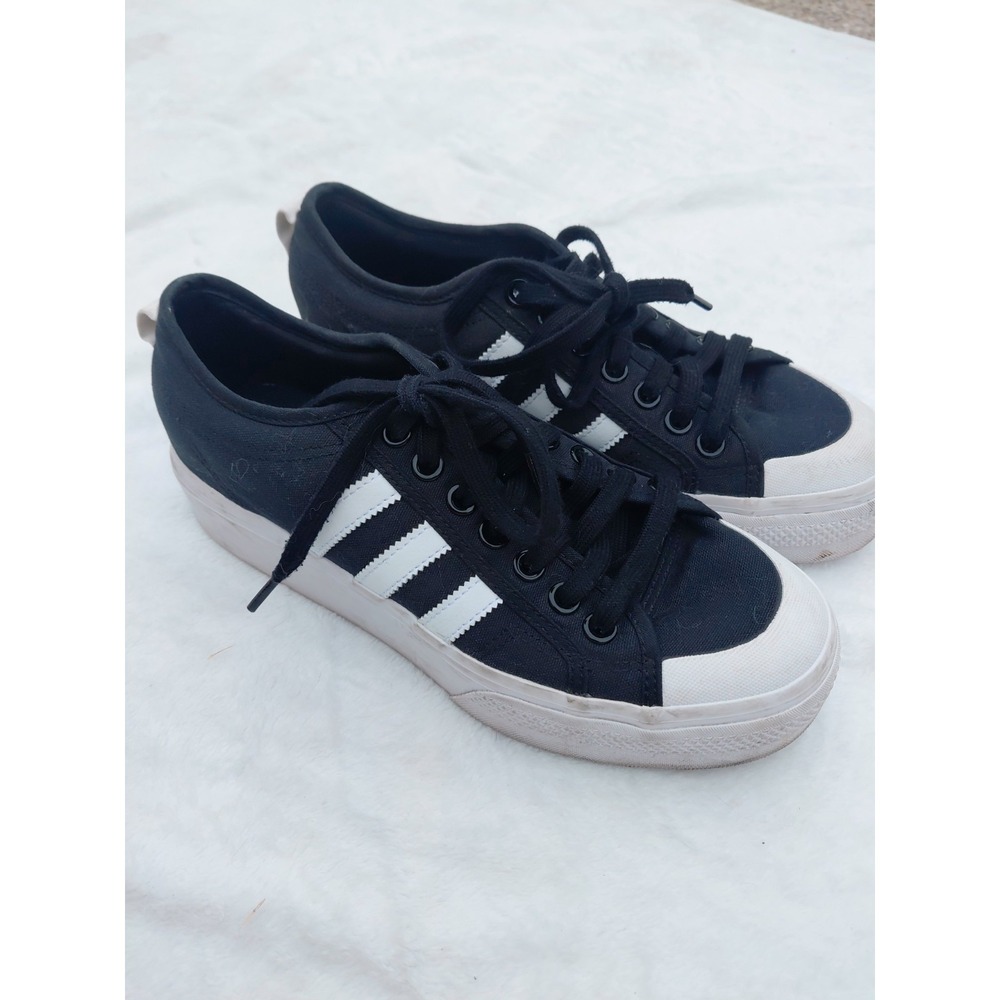 Adidas Nizza Platform Womens Size 10 Black Athletic Running Shoes Sneakers